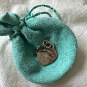 Return to Tiffany Large Heart Tag Charm